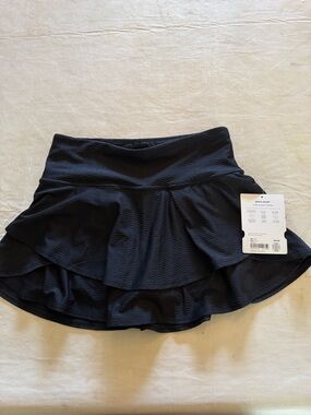 Athleta girl Black Layered Ruffle Skort